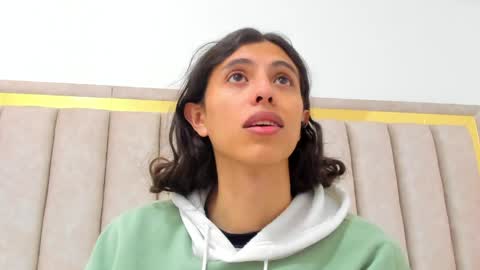 FreyaMoller  online show from April 1, 7:22 pm