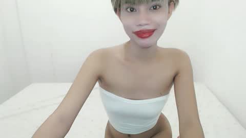 Snapshot of fuckingsexy143 chatting on October 1, 2:01 am fuckingsexy143 online show from October 1, 2:01 am