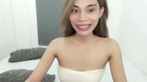 fuckingsexy143 online show from October 22, 1:07 am