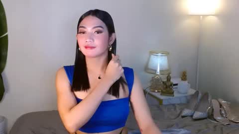 gabriela_deluxe online show from November 23, 10:17 am