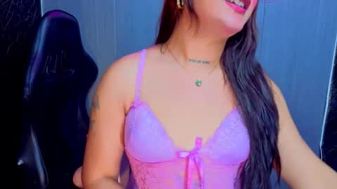 gewn2004 online show from December 20, 12:00 pm