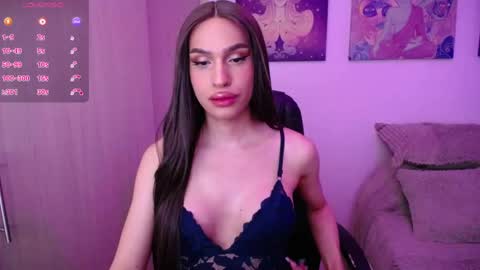 Gia Mint  online show from June 5, 3:21 am
