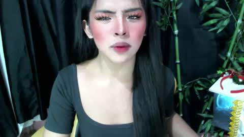 queen ronna online show from December 10, 12:27 pm