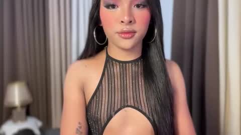 queen ronna online show from March 15, 5:05 pm