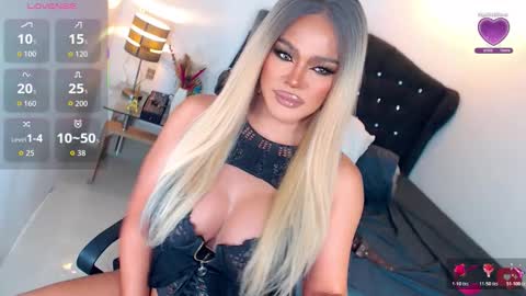 Miss Anna online show from October 18, 9:51 pm