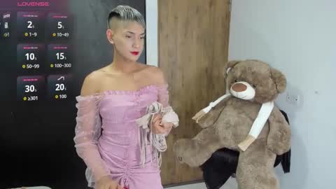 goldenangels1 online show from October 31, 9:23 pm