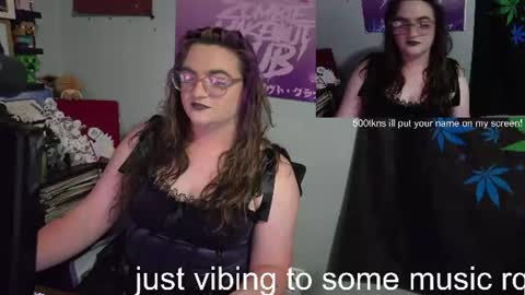 goodgrl1799 online show from July 14, 12:56 am