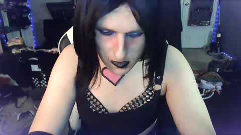Victoriana online show from January 13, 8:26 pm