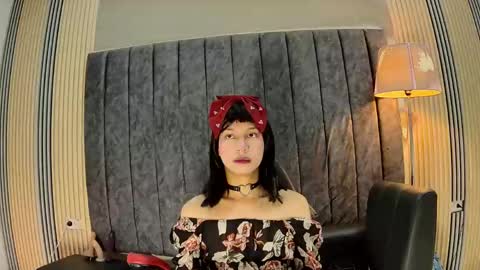 Hamsel  online show from May 10, 12:54 pm