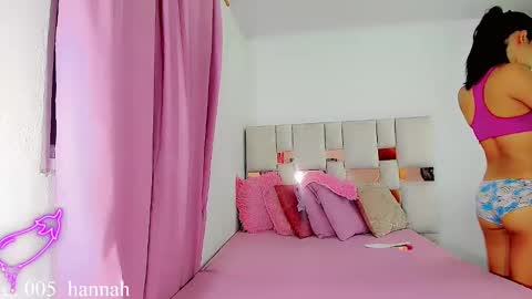 hannahsmit_ online show from September 27, 7:39 am