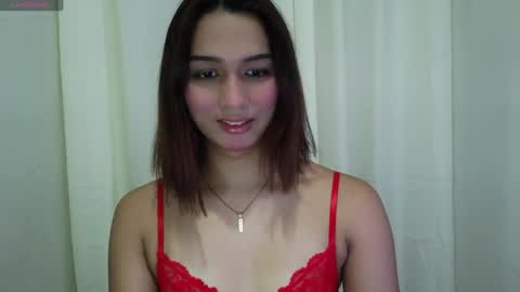 Hoelymorri online show from April 2, 5:22 pm