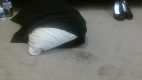 Holly Hawkes online show from November 27, 2:36 am