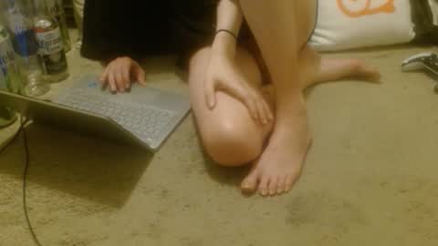 Holly Hawkes online show from February 11, 1:13 am