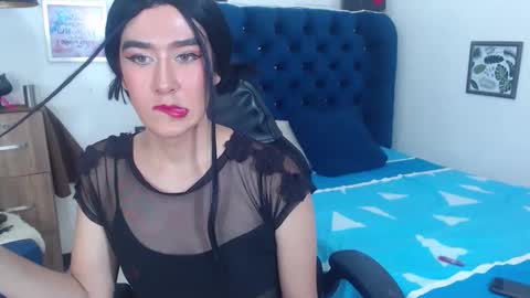 honeyy_sweett online show from May 28, 5:22 pm