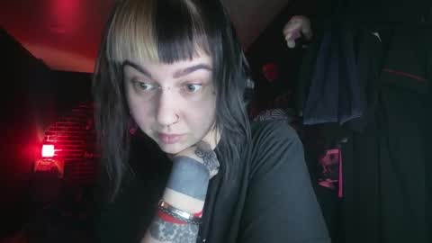 Messalina Horror online show from December 6, 3:46 am