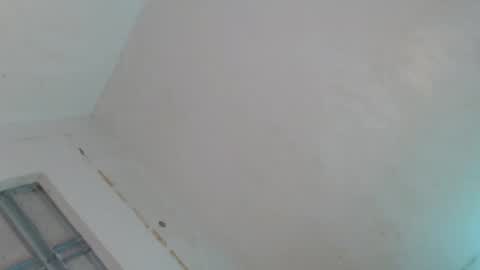 Yumi online show from September 21, 8:58 pm