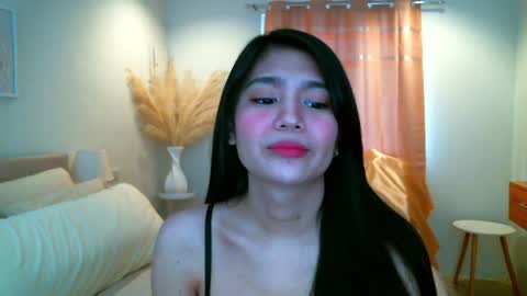 Snapshot of hotsweetangel00 chatting on December 9, 3:40 am Sweet Angel online show from December 9, 3:40 am
