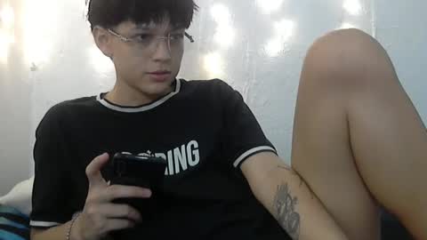 hott_cute69 online show from January 4, 12:05 pm