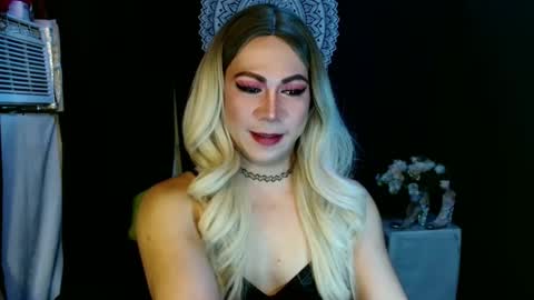 Snapshot of hott_summerr chatting on February 2, 1:34 am Alex Summer online show from February 2, 1:34 am
