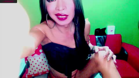 Snapshot of hung_diva chatting on September 26, 12:13 pm REAL BIG COCK online show from September 26, 12:13 pm