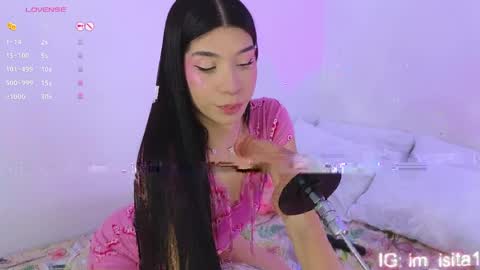 Isa Vasquez  online show from April 6, 11:05 pm