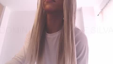Miss Dominique Rosse online show from October 21, 3:57 pm