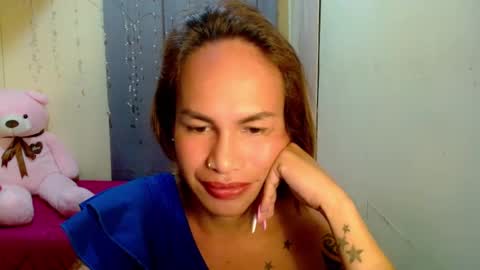 Snapshot of indaypakay_ts chatting on March 11, 5:38 am Pakay online show from March 11, 5:38 am