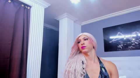 Isa Lancaster online show from December 27, 11:17 am