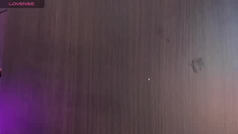 isa_lovestory online show from April 18, 12:34 am