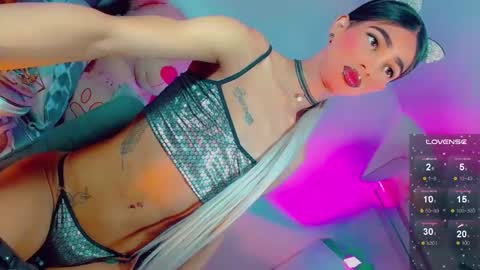 isabellagirs online show from March 1, 1:06 pm