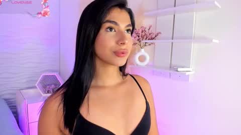 Isa online show from March 20, 10:44 pm