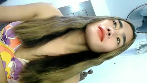 its_me_vanesa online show from February 5, 7:46 am
