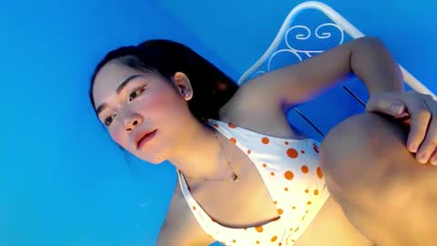 Snapshot of itsme_jenny chatting on February 7, 3:13 am itsme_jenny online show from February 7, 3:13 am