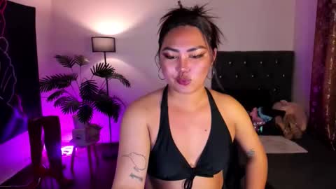 Siana online show from April 24, 7:06 pm