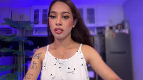 kirstenelsie online show from November 3, 3:27 am