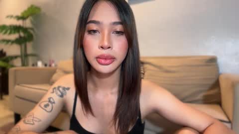 kirstenelsie online show from March 13, 3:12 am