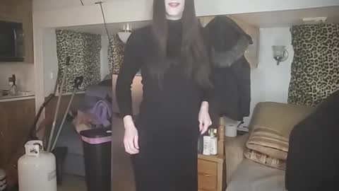 IvyRose499 online show from January 2, 6:45 pm