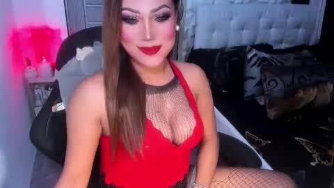 Jacque online show from February 7, 7:09 pm