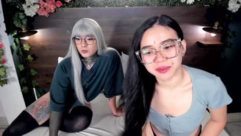 Jade  Khada online show from December 19, 11:25 pm