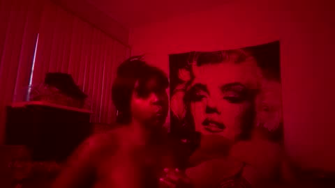 jaguarevermoore1 online show from November 10, 1:06 am