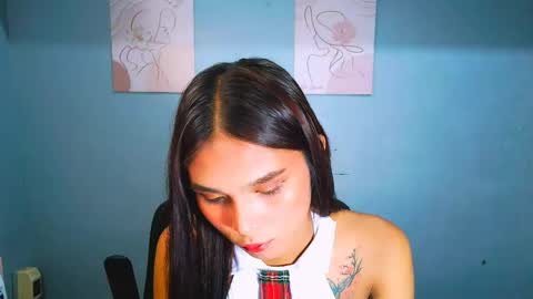 janella online show from May 28, 2:42 am