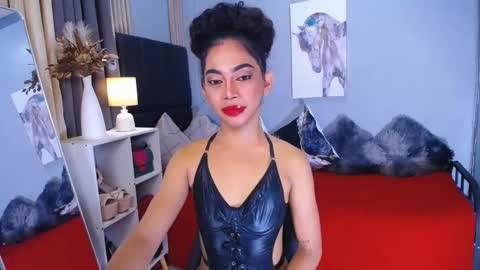 Snapshot of janemonet chatting on December 3, 1:14 am janemonet online show from December 3, 1:14 am