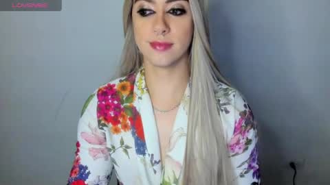  ashley   online show from April 15, 10:09 am