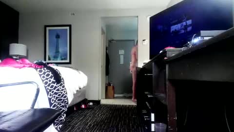 Jenna Cross online show from February 2, 4:32 pm