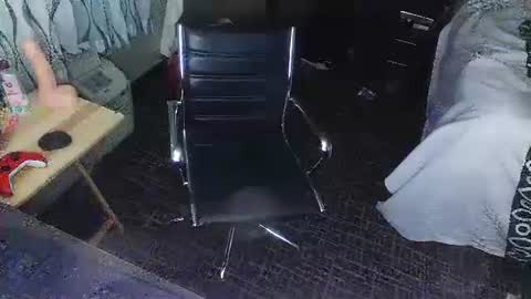 Jenna Cross online show from February 21, 3:34 am