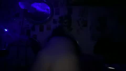 jennifer_robbie online show from December 7, 12:36 am