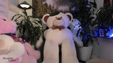  Jhoanna Largo  online show from November 15, 11:58 pm