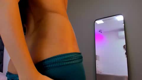 Jhon Kael online show from December 5, 3:22 am