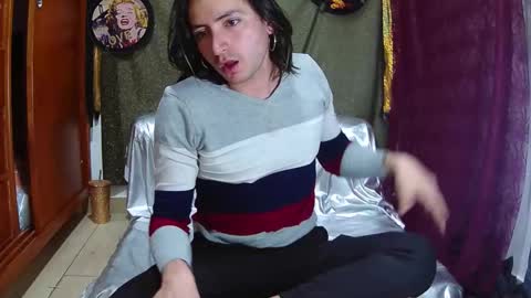 Miguel     online show from March 4, 2:40 am