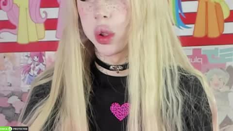 Joy Barker online show from April 8, 3:52 am